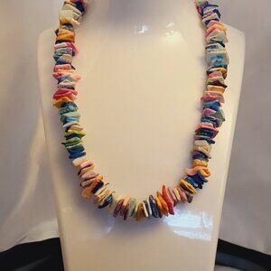 Multi-Color Puka Shell Necklace ~ Excellent Condition